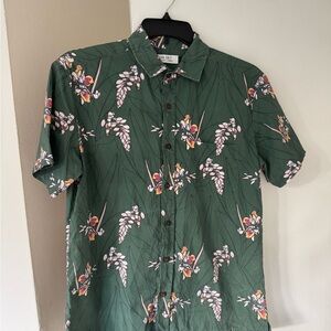 Ava Sky Men’s Green Aloha Shirt Short-Sleeve Medium